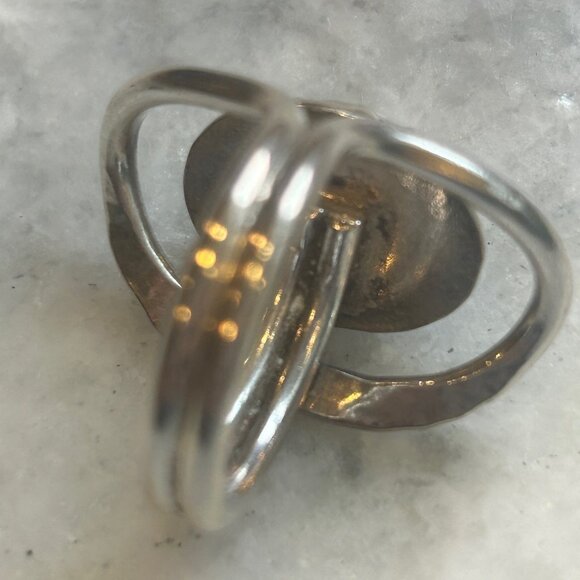 Gorgeous Hammered Sterling Silver Statement Women's Ring Oval design Size 8 - Picture 6 of 6